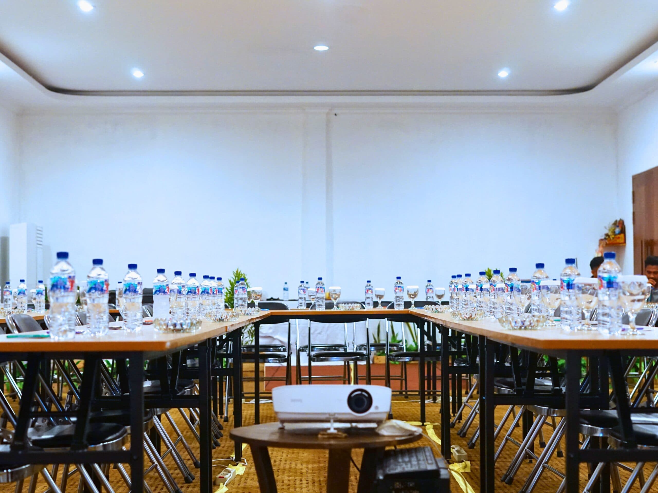 Meeting Room — coffee break area