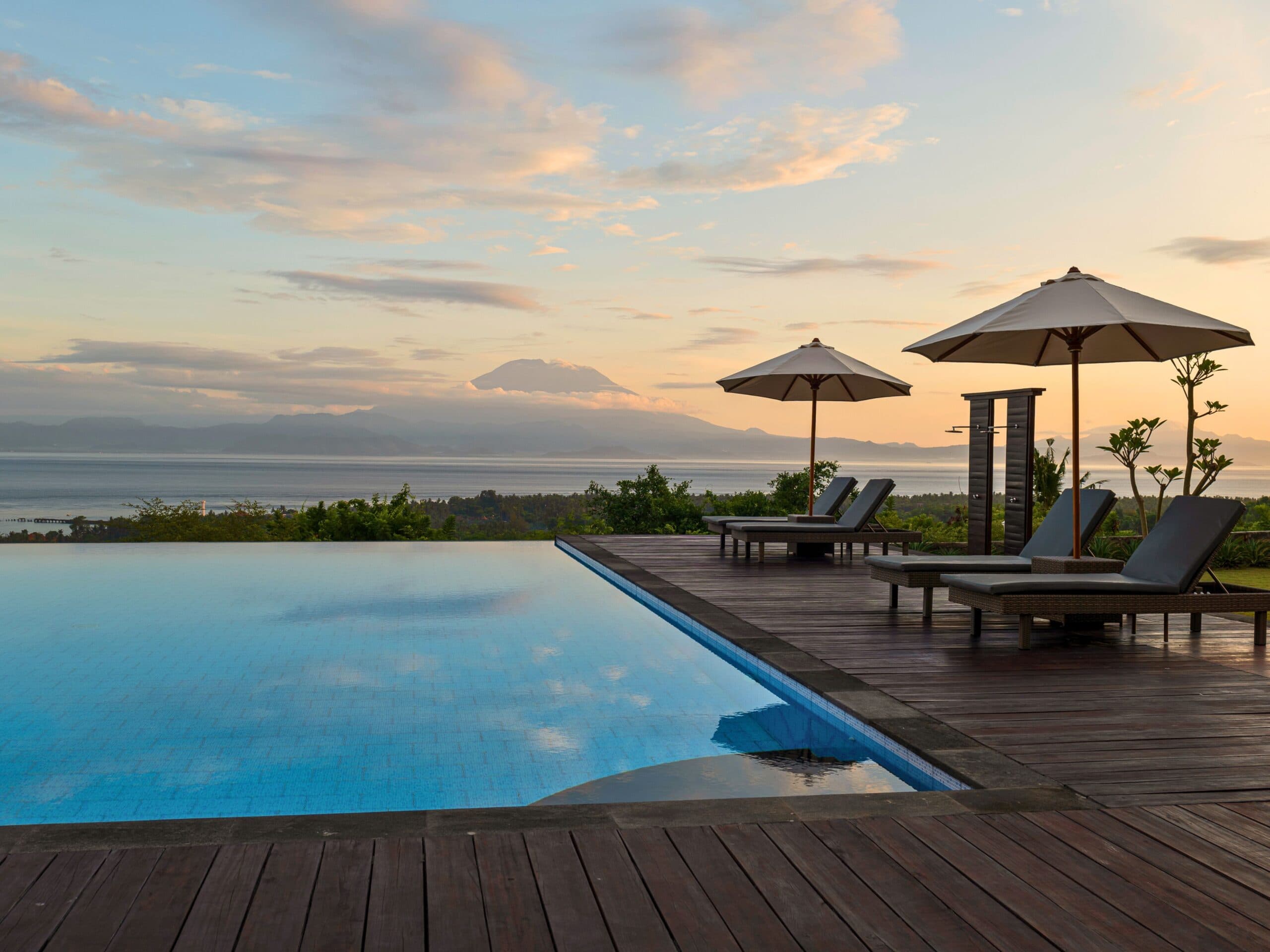 Semabu Hills pool view