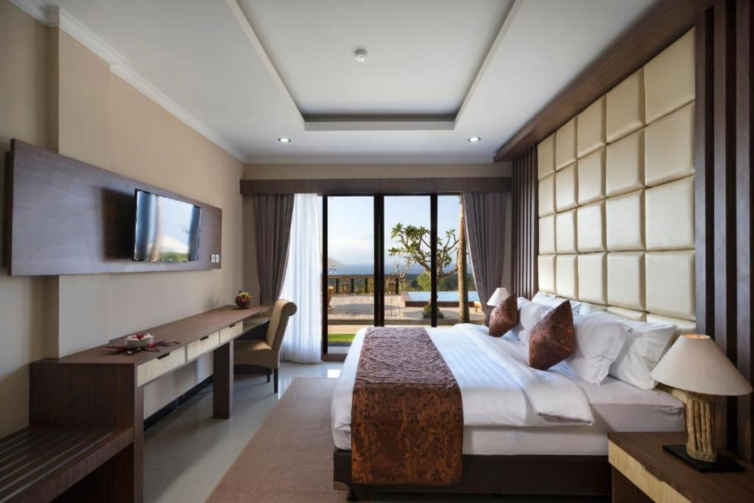 Suite Pool Access with King Bed — bedroom view