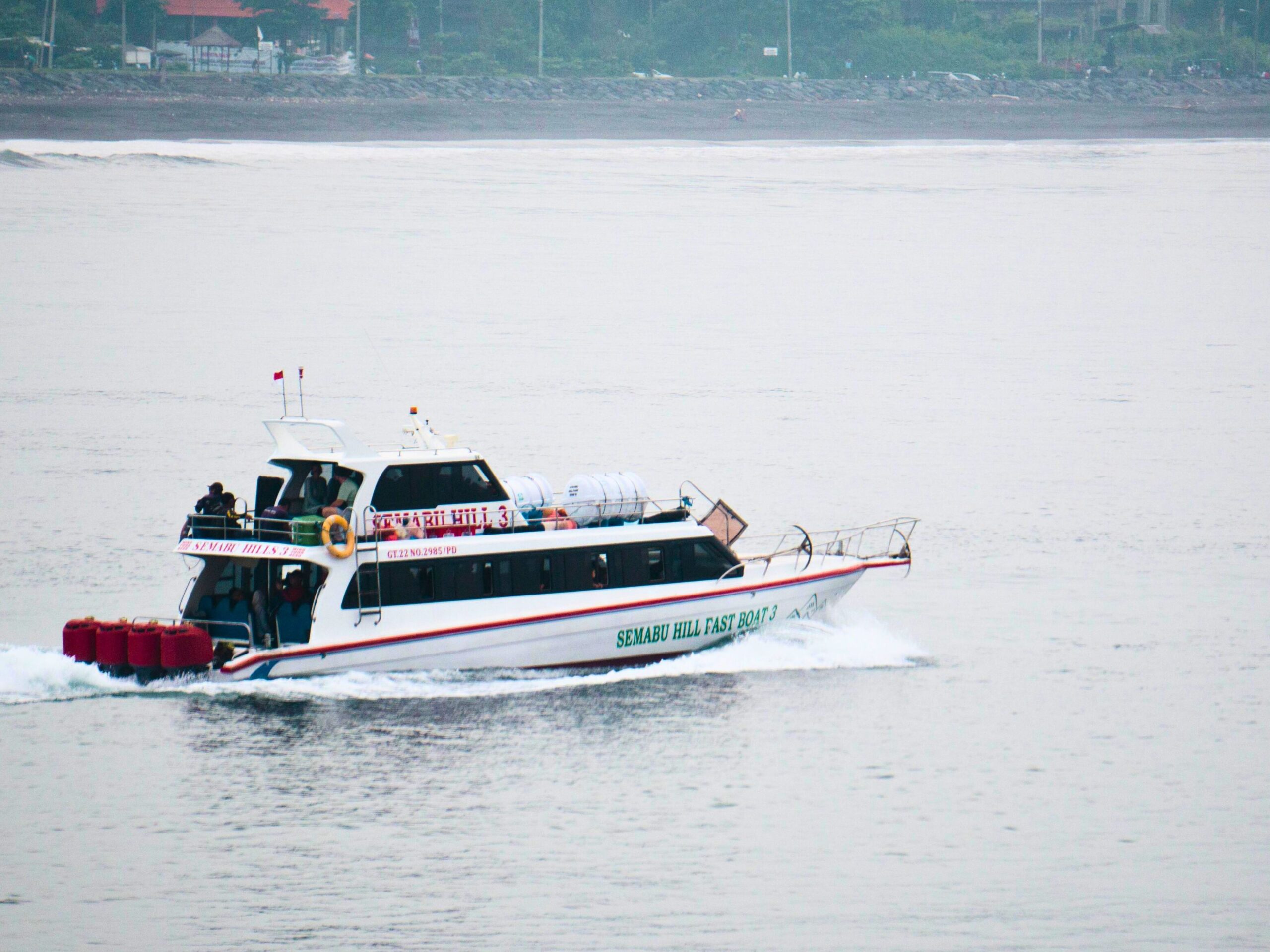 Semabu fast boat docked at Sanur